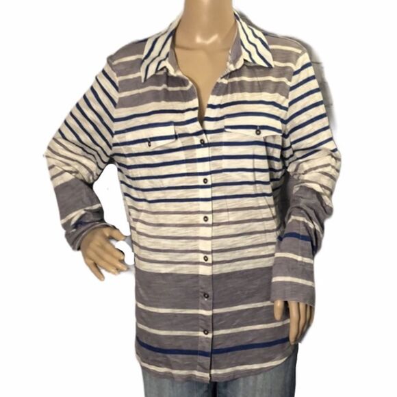 Daisy Fuentes Semi Sheer Button Down Shirt… - Picture 1 of 8